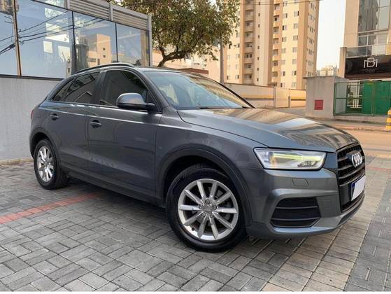 AUDI Q3 1.4 TFSI AMBIENTE PLUS FLEX 4P S TRONIC